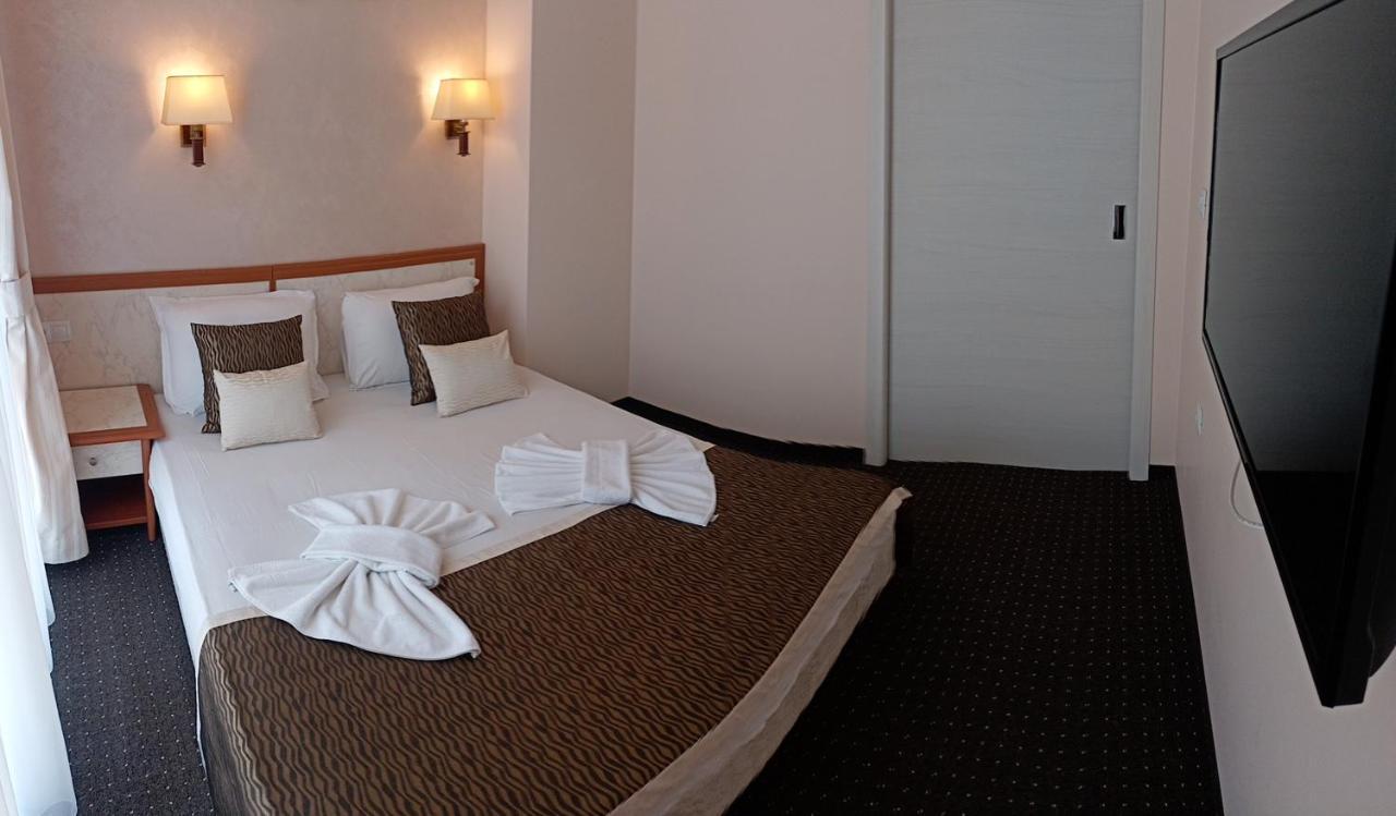 Guest House Sg-Brothers Obzor Ngoại thất bức ảnh