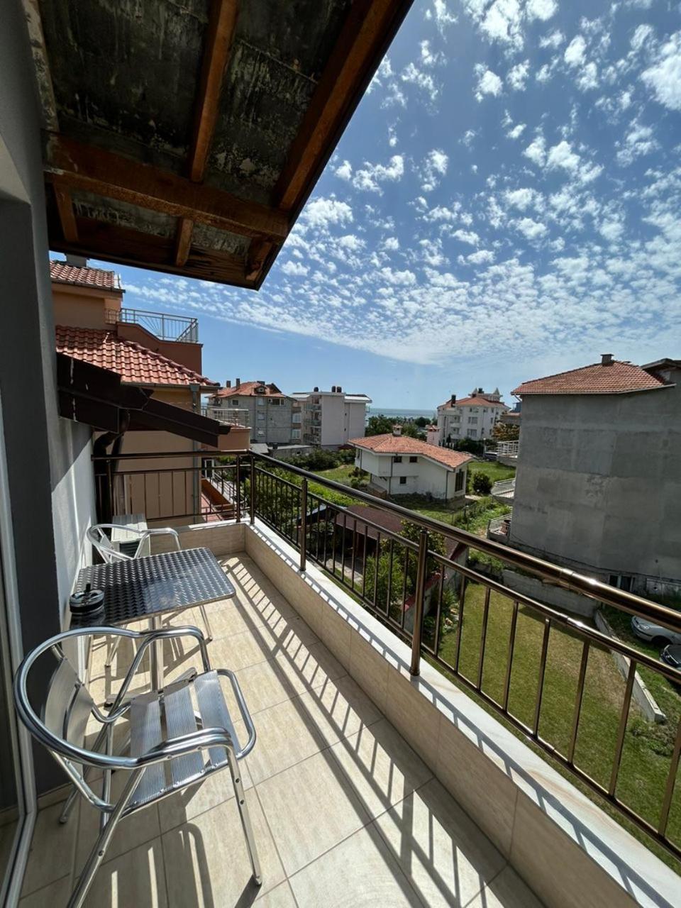 Guest House Sg-Brothers Obzor Ngoại thất bức ảnh