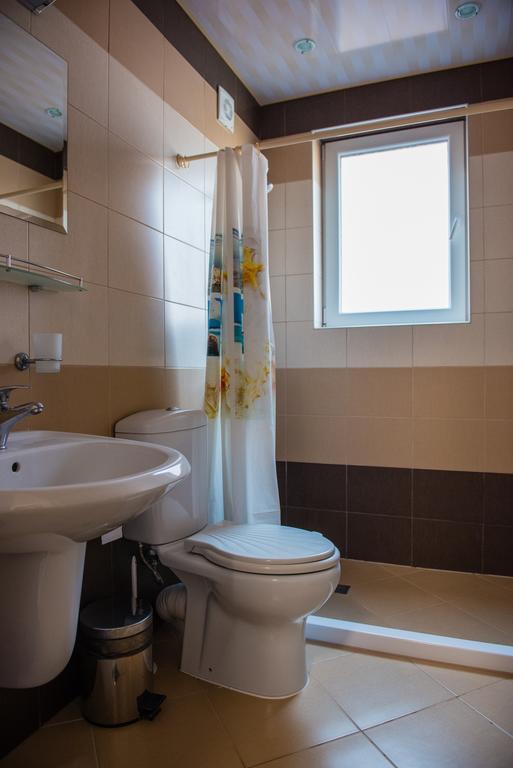 Guest House Sg-Brothers Obzor Ngoại thất bức ảnh