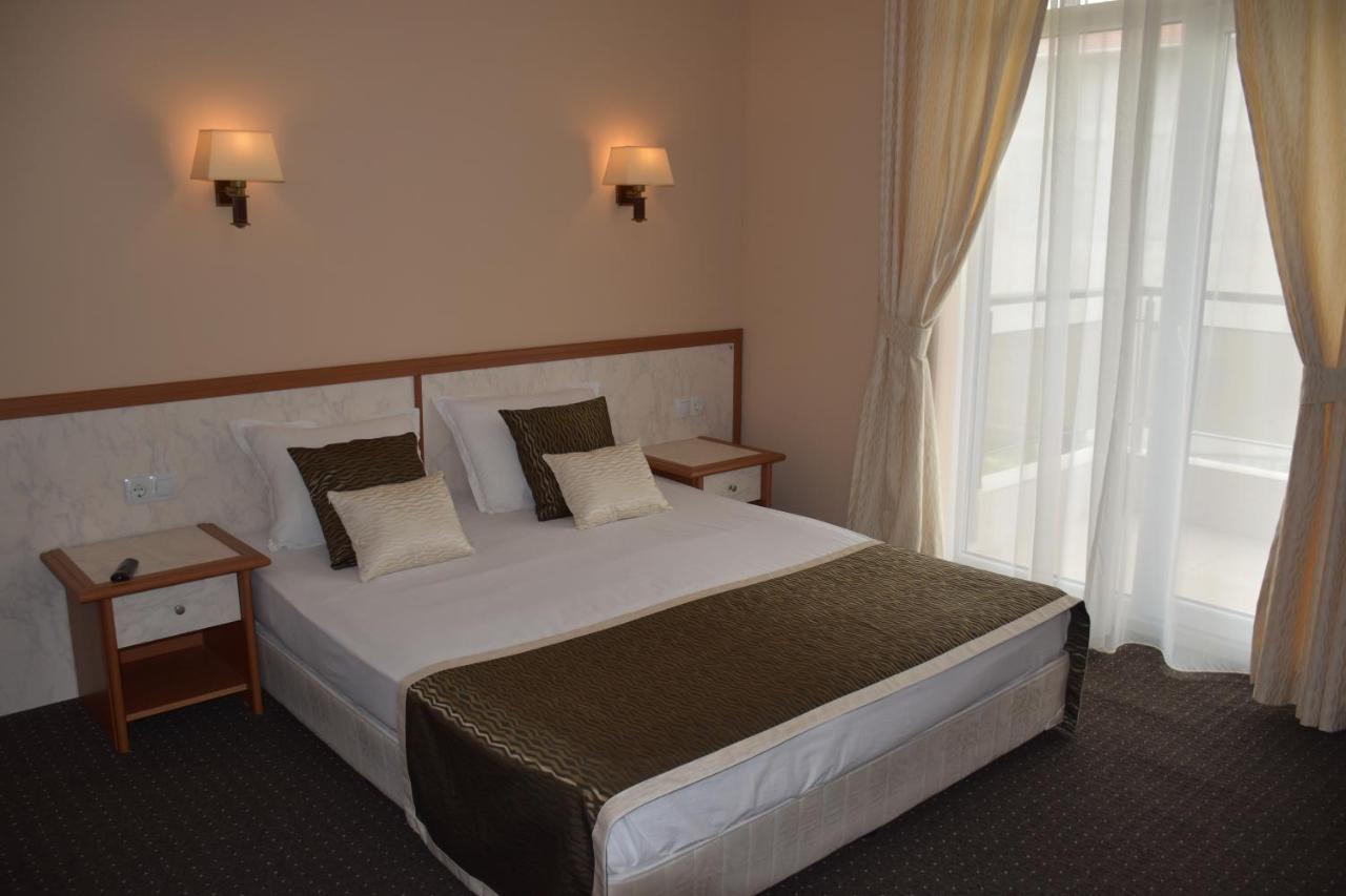 Guest House Sg-Brothers Obzor Ngoại thất bức ảnh
