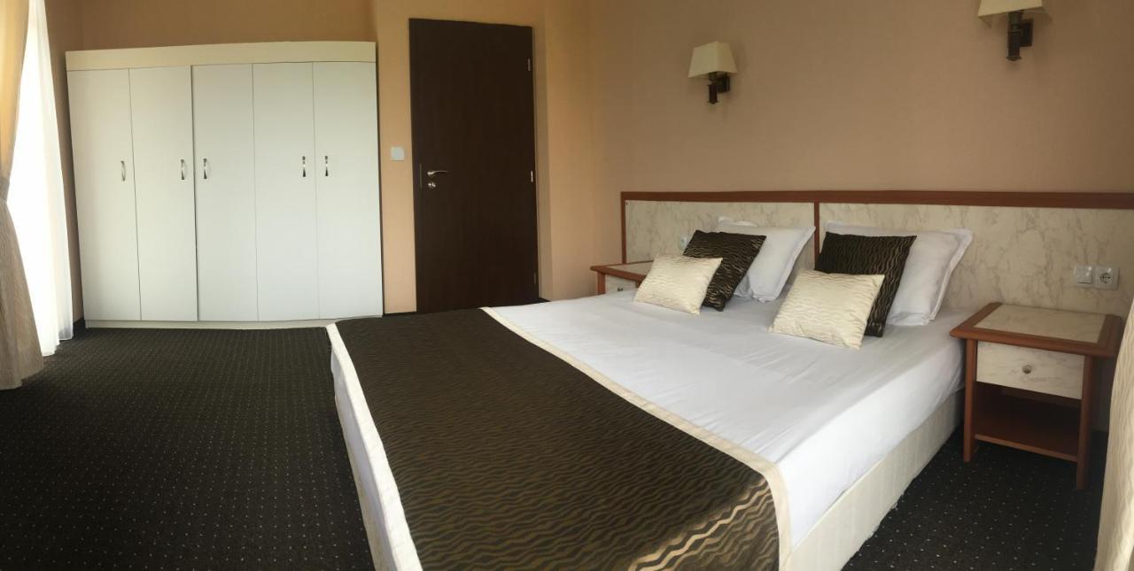 Guest House Sg-Brothers Obzor Ngoại thất bức ảnh